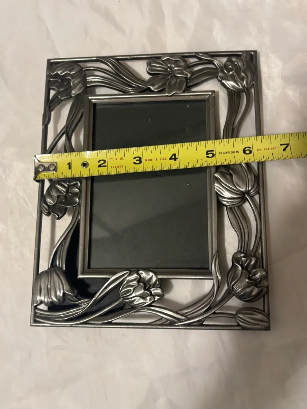 Art Nouveau Style Pewter Toned Tulip Flower Metal Floral Photo Frame
